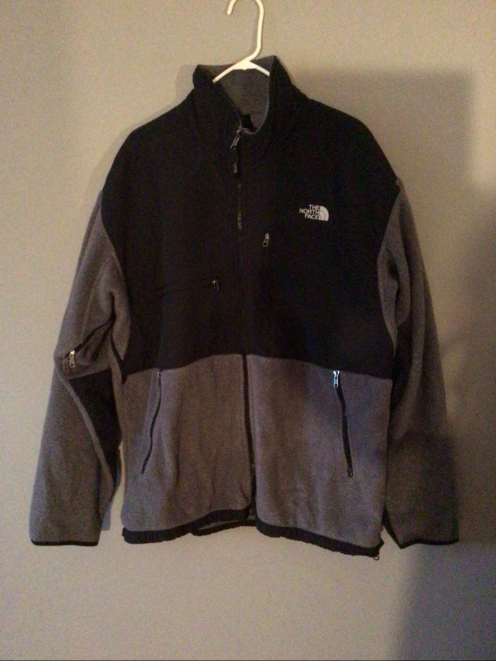 The North Face Men’s Black & Gray Fleece Performance Jacket